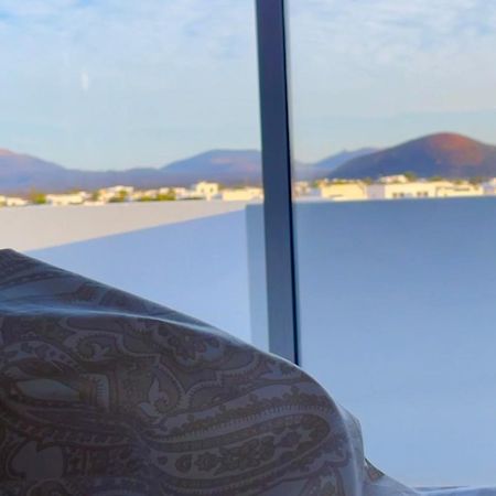 Villa Vulcano Uga Exteriör bild