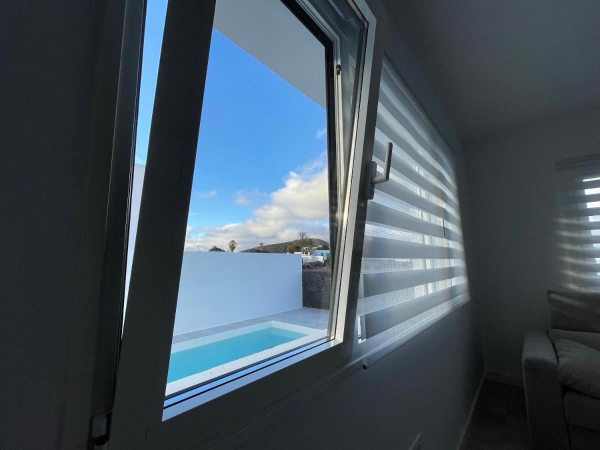 Villa Vulcano Uga Exteriör bild
